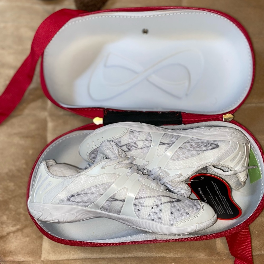 Nfinity Vengeance Cheer Shoes